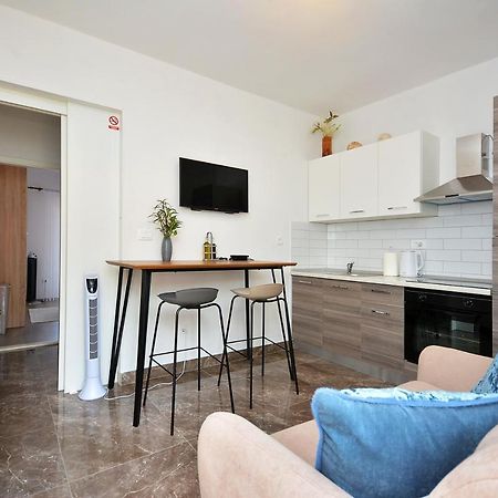 Apartment 'Mimo' In Milna - Hvar מראה חיצוני תמונה